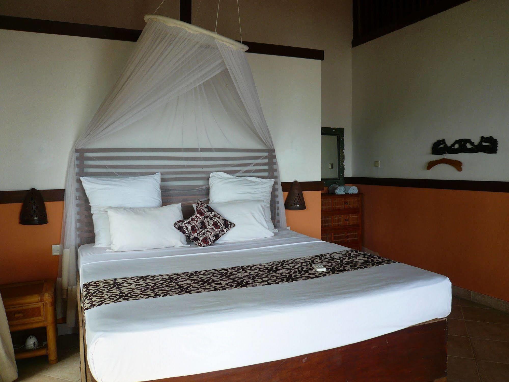 Wawa Wewe II Villas Амед Экстерьер фото