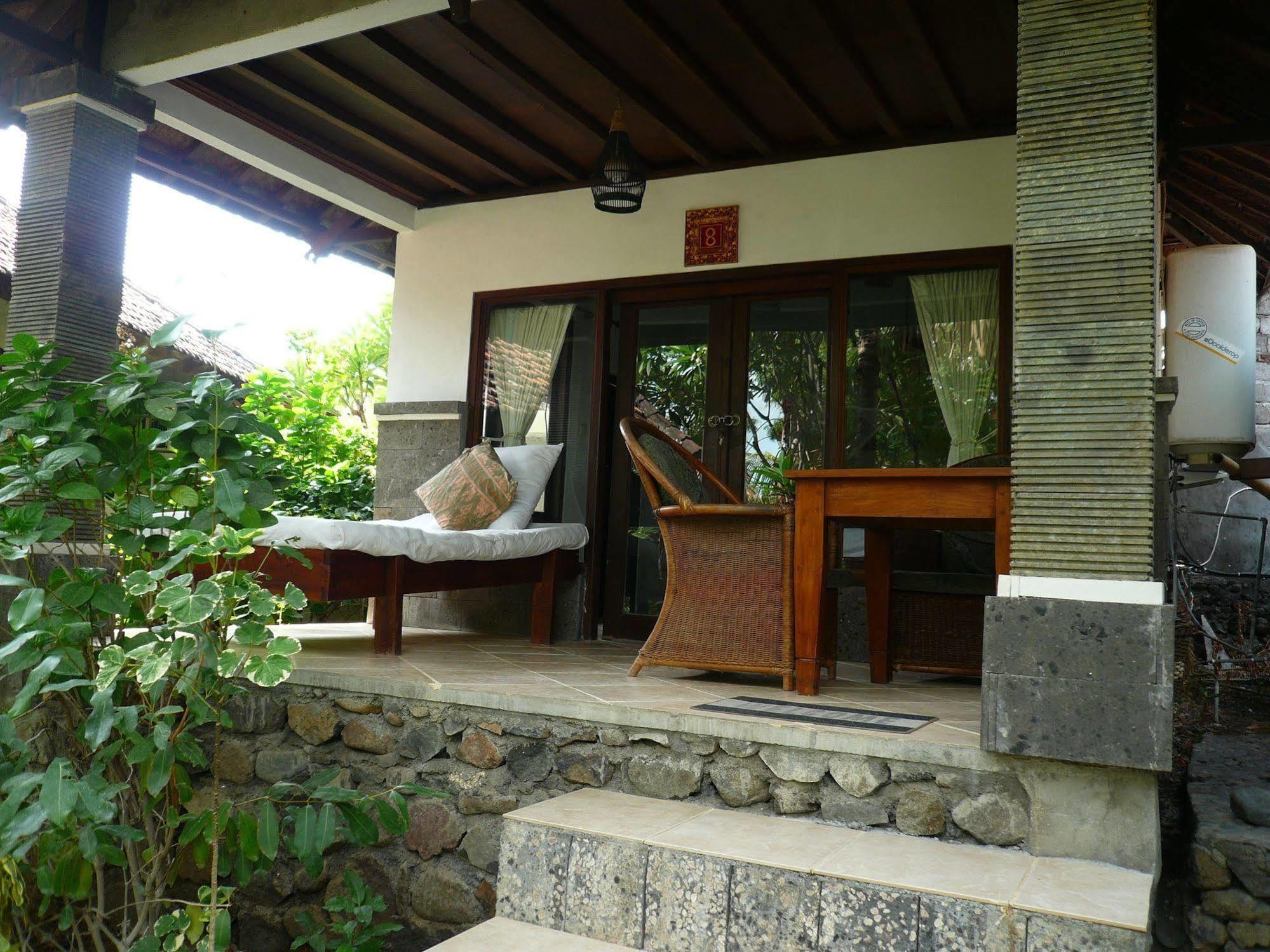 Wawa Wewe II Villas Амед Экстерьер фото