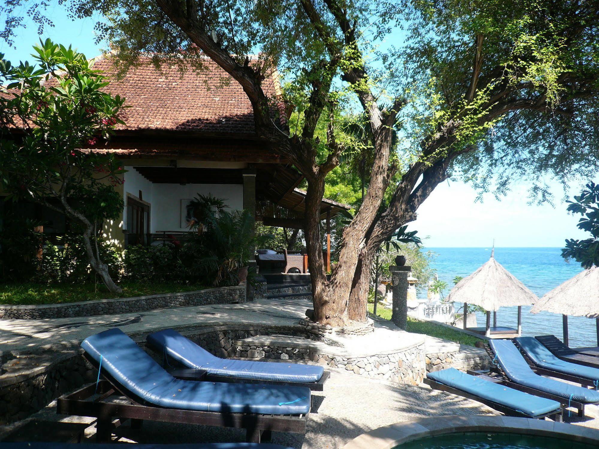 Wawa Wewe II Villas Амед Экстерьер фото